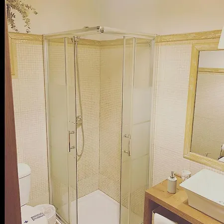 El Aserradero Apartment *